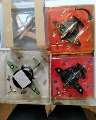 Lotto 4 Modellini Aerei Militari WWII - Collezione