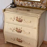 Cassettiera in legno stile shabby chic