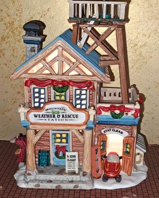 Lemax  Mountain Weather & Rescue Station 55258