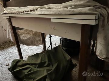 Tavolo - tavoli varie fogge