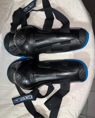 Protezioni ginocchia caviglie axo per moto mtb