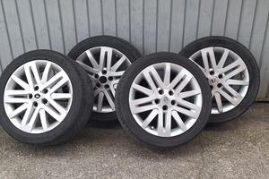 Set 4 cerchi gommati renault Laguna