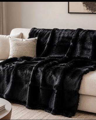 coperta di coniglio nero sfoderata