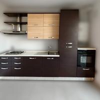 CUCINA COMPLETA DI ELETTRODOMESTICI (NUOVA)