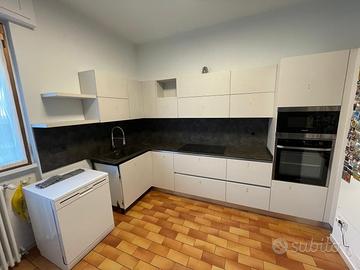 Cucina LUBE completa di elettrodomestici