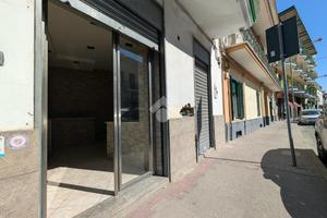 NEGOZIO A AFRAGOLA