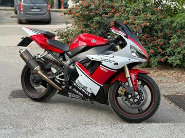 Yamaha R1 2002 Perfetta, pronta all’uso