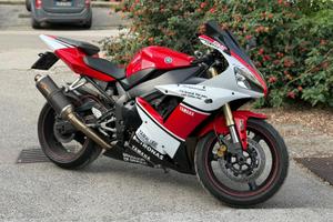 Yamaha R1 2002 Perfetta, pronta all’uso