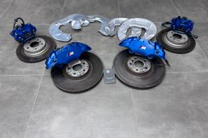 IMPIANTO FRENANTE M-SPORT - BMW F70 F74 U10 U11 - 