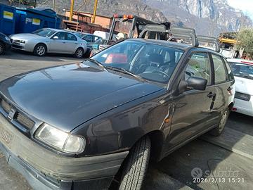 SEAT IBIZA 1.2 B 1993 AAV  PER RICAMBI