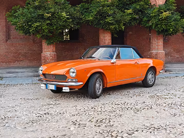 Fiat 124 Sport Spider 1600 (BS1) - 1971