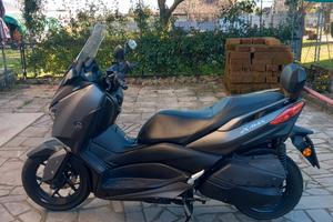 Yamaha X-Max 300 - 2017
