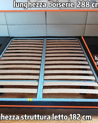 letto tatami con rete e comodini 