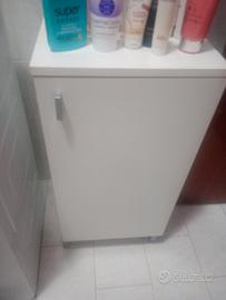 Armadio bagno 