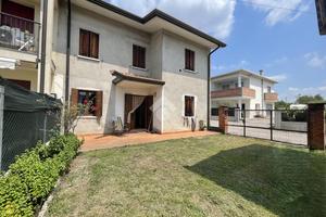 BIFAMILIARE A CASTELFRANCO VENETO