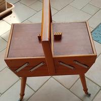 Carrellino per Sarta completo di accessori