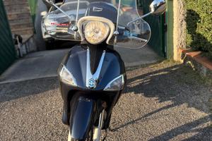 Scooter Piaggio Liberty 150 i.e. 5 mila km