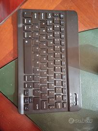 tastiera per tablet