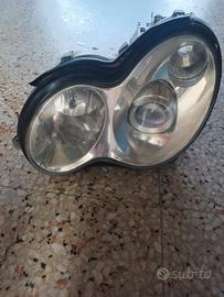 faro Mercedes classe c 