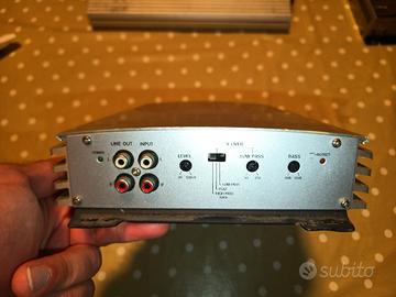 amplificatore per auto