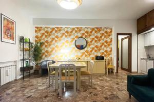 Appartamento Ostia ristrutturato luminoso