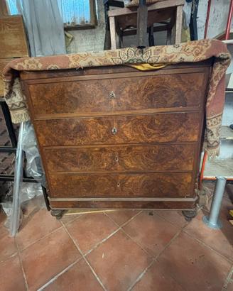 Cassettiera  in legno