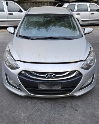 HYUNDAI I 30 2012 SOLO PER RICAMBI