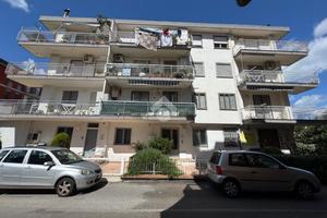 2 LOCALI A VENAFRO