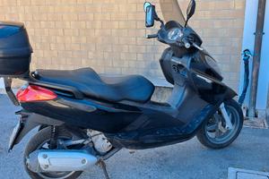 Piaggio X 7 250