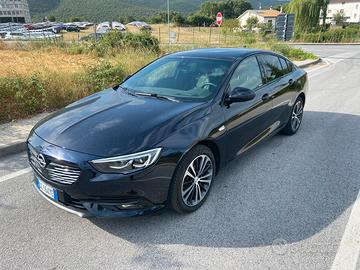 Opel Insignia B 2020 1.6 cdti automatica