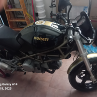 Privato vende