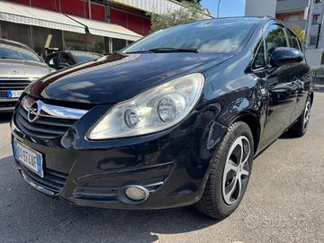 OPEL Corsa 1.2 5 porte Cosmo