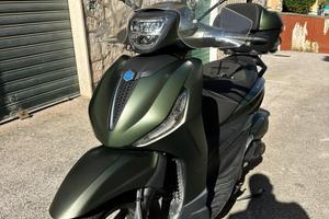 Piaggio Beverly S 300 ABS-ASR Deep Black - 2024