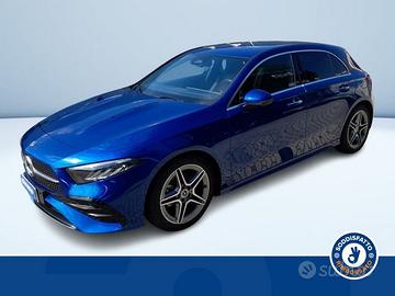 Mercedes-Benz Classe A 180d Automatic AMG Lin...