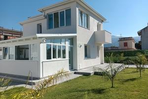 NUOVA COSTR.-UNIFAMILIARE-Privato-1 KM DA POSEIDON