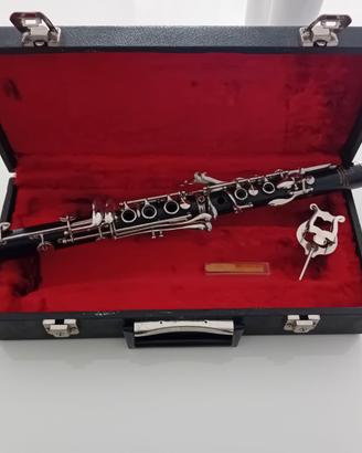Clarinetto anni 80 in ebano marca Orsi in sib