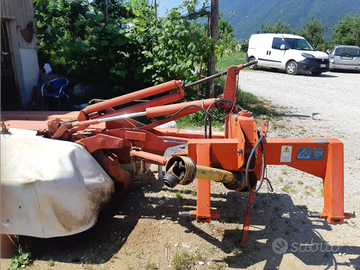 Falciacondizionatrice kuhn FC280P