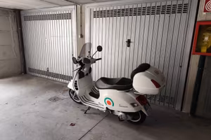 VESPA ITALIA GTS 205 i.e.
