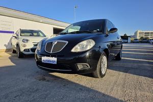 Lancia Ypsilon 1.2 Argento
