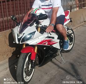 Yamaha r6 2006/7 15000 giri come nuova
