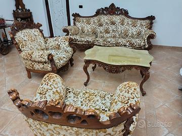 Salotto e sala da pranzo completi in stile barocco