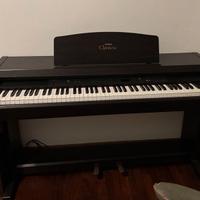 pianoforte YAMAHA Clavinova CLP-820 usato pochissi