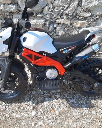 moto elettrica giocattolo 