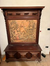 Mobile antico