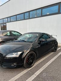 Audi TT 8j - S line - 1.8 tsfi 160cv 2010