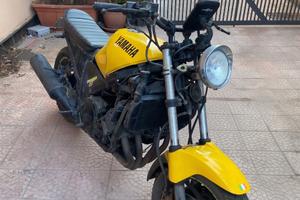 Yamaha FZ 750 (1989) - Iscritta d'epoca