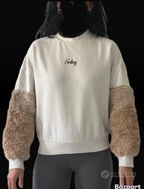 Felpa con maniche pelose