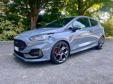 Ford Fiesta 1.5 Ecoboost 200 CV 3 porte ST perform
