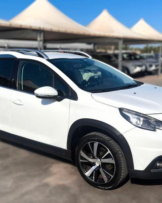 Peugeot 2008 BlueHDi 120 S&S Allure