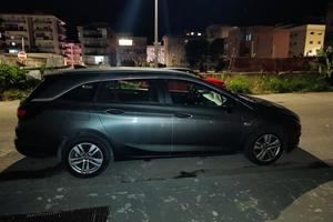 Opel Astra Touring
